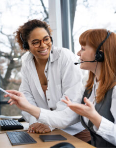 people working call center 1